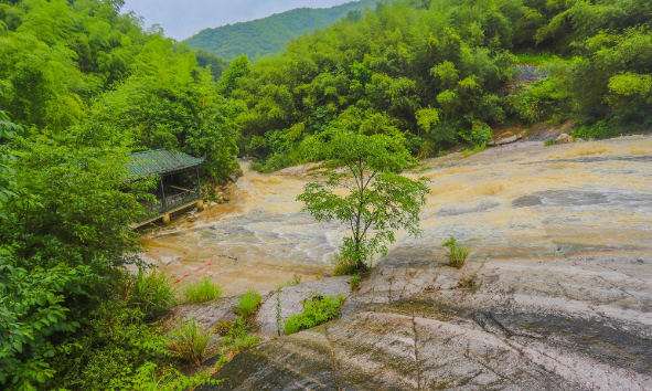 灵山大峡谷